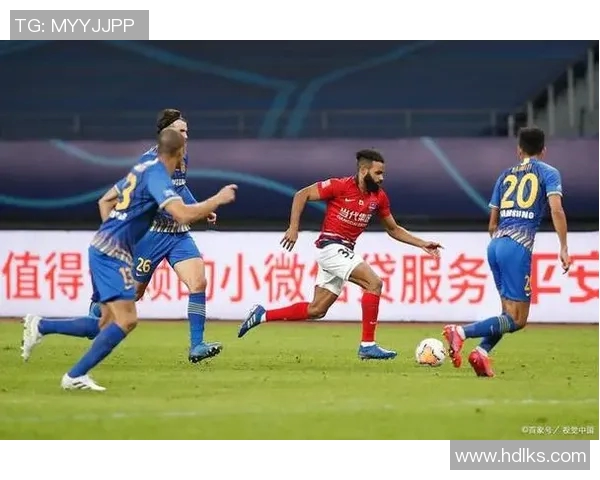 北京篮球队实力变革引发热议球迷期待新赛季的辉煌表现与挑战