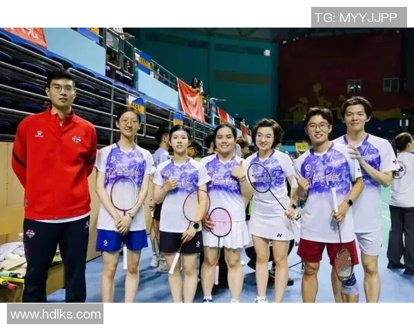 北京羽毛球队团队协作能力显著提升创新高排名引发广泛关注与赞誉