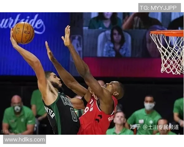 武汉羽毛球队防反战术解析与比赛表现深度剖析 武汉羽毛球队防反战术解析与比赛表现深度剖析