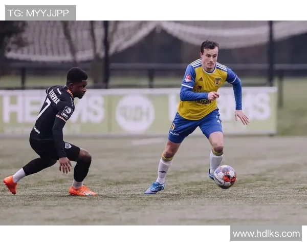 海牙主场迎战多德勒支争夺联赛关键三分的激烈对决