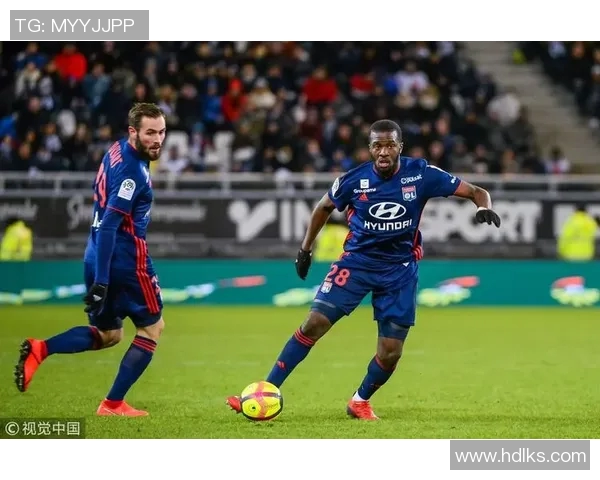 里昂对亚眠精彩对决直播全程回顾与赛后分析