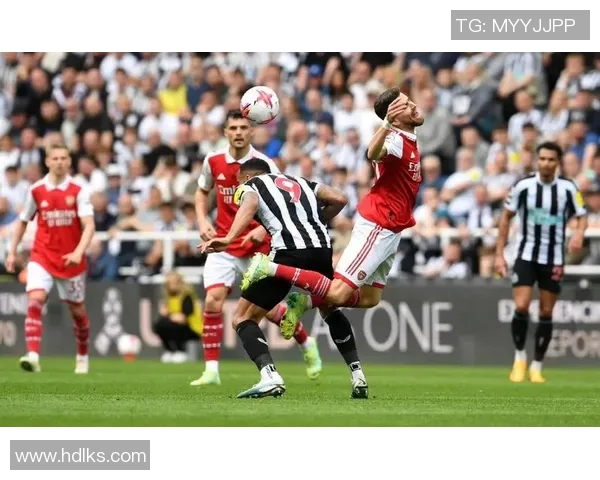 阿森纳与巴特精彩对决录像回顾分析及比赛亮点总结