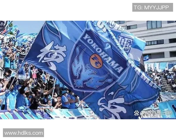 马丁内利的崛起之路:从青涩小将到足球明星的精彩历程 马丁内利的崛起之路:从青涩小将到足球明星的精彩历程