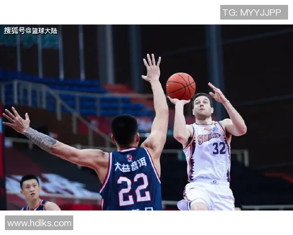 广东与四川全场对决精彩回顾两队表现分析与未来展望 广东与四川全场对决精彩回顾两队表现分析与未来展望