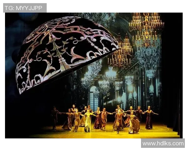 加莱诺的艺术世界探索与创作理念的深度解析与反思 加莱诺的艺术世界探索与创作理念的深度解析与反思